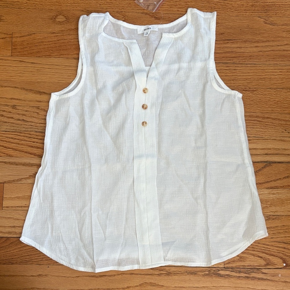 Mine White Sleeveless Tank Top - Picture 1 of 1